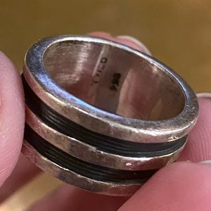 m - Heavy Silver Ring w/Oxydized Bands